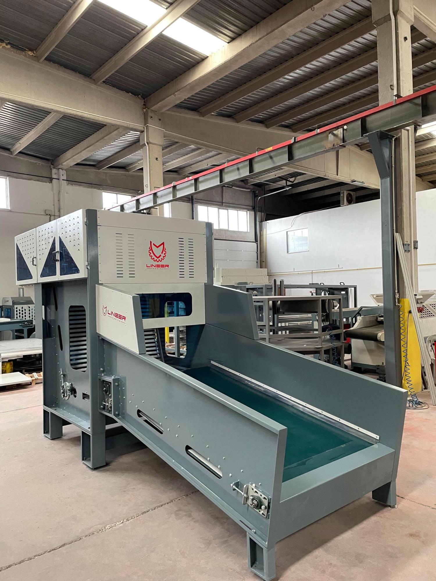 LM-PP/1000 Balya Açma Makinası